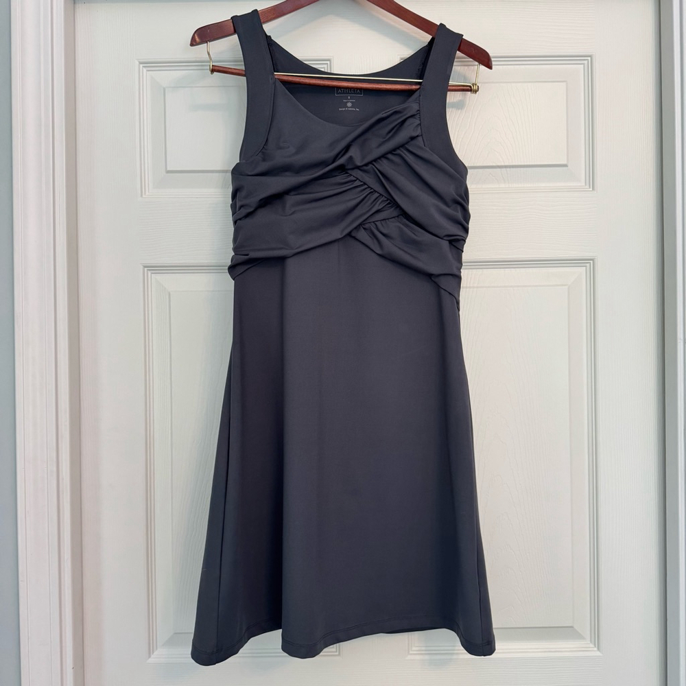Women's Athleta Active Dress Size S Charcoal Gray